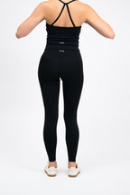 Essential High-Rise Leggings - Black